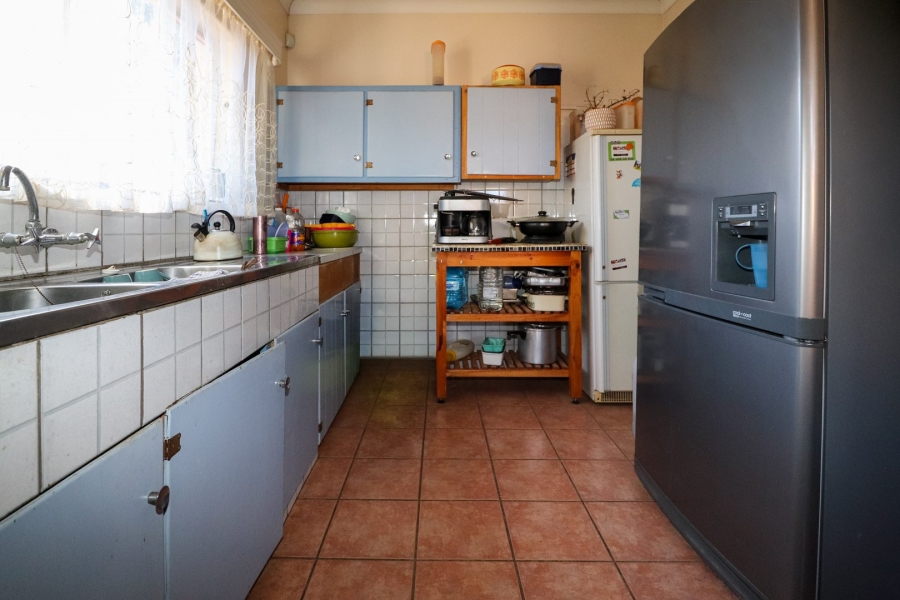 4 Bedroom Property for Sale in Flimieda North West